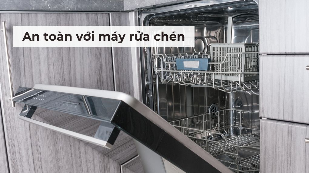 Bộ cốc pha lê Schott Zwiesel Show (8 món) - Dễ dàng vệ sinh Dac diem Gia Dụng Đức Đà Nẵng