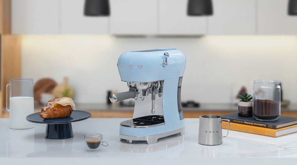 Máy pha cà phê bán tự động Smeg ECF02 - Sản phẩm lý tưởng cho những tín đồ đam mê cà phê theo phong cách sang trọng Noi dung doan van ban cua ban 2 Gia Dụng Đức Đà Nẵng
