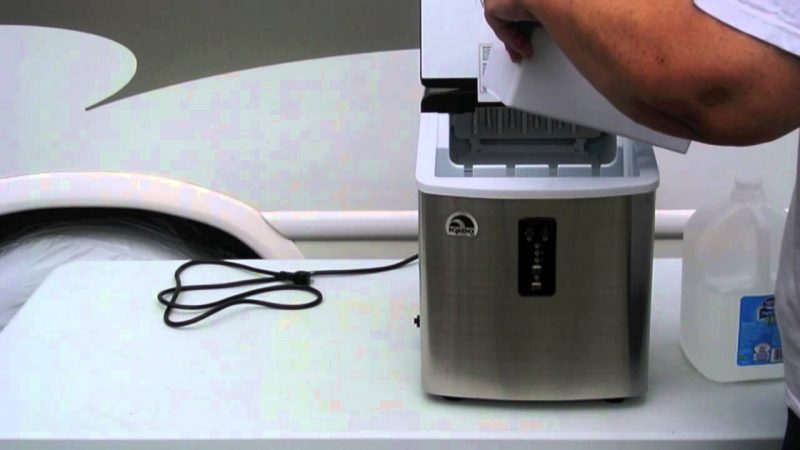 Hướng dẫn chi tiết cách sử dụng máy làm đá viên, vận hành êm ái 2 Các yếu tố cần kiểm tra trước khi sử dụng máy làm đá viên