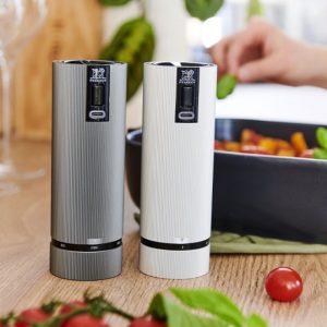 Set cối xay tiêu muối chạy pin sạc Peugeot Line Electric u'Select 15 cm 21 set coi xay tieu muoi chay pin sac peugeot line electric uselect 15 cm 6 Gia Dụng Đức Đà Nẵng